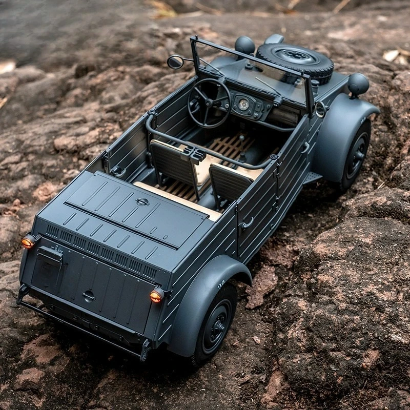Professional RC remote control car electric model car, World War II four-wheel drive off-road climbing vehicle