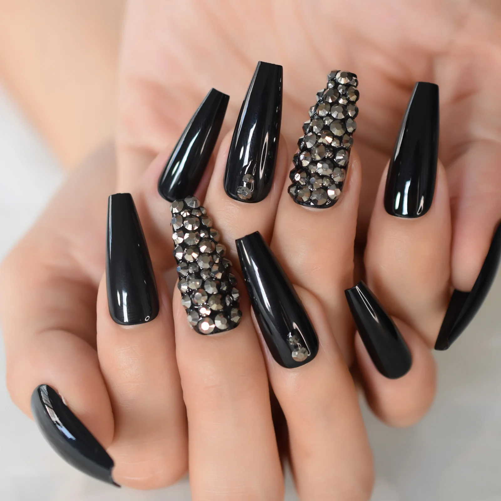 Glossy Solid Black Press on Nail Punk Gray Rhinestone Fake Nail 3D Full Cover Coffin Flat False Nail Salons Party Wear Tips