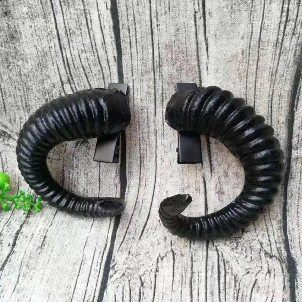 

1 Pair Dark Lolita Headband Black Gothic Style Ram Horns Shape Gothic Cosplay Costume Hair Accessories Photography Prop