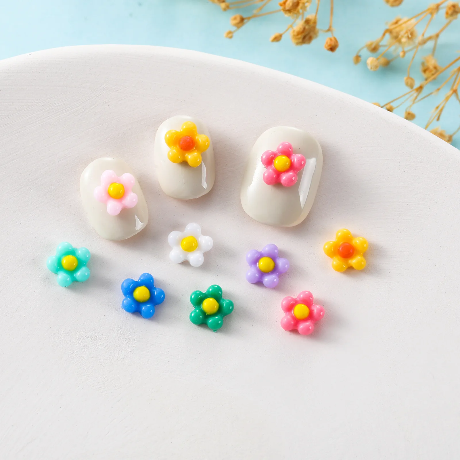 DIY Resin Flower Nail Art Accessories, 50pcs Egg Flower Decorations Five-petal Flower Resin Nail Decals