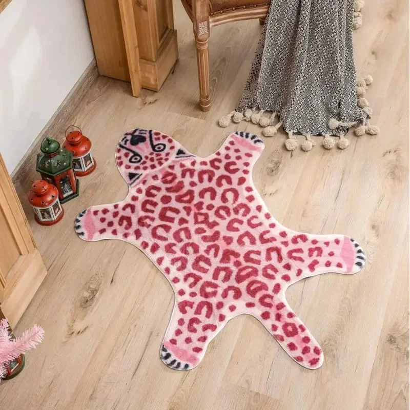 

VIKAMA Pink Panther Kids' Soft Anti-slip Bathroom Floor Mat Special-shaped Carpet for Bedroom And Children's Room Decor