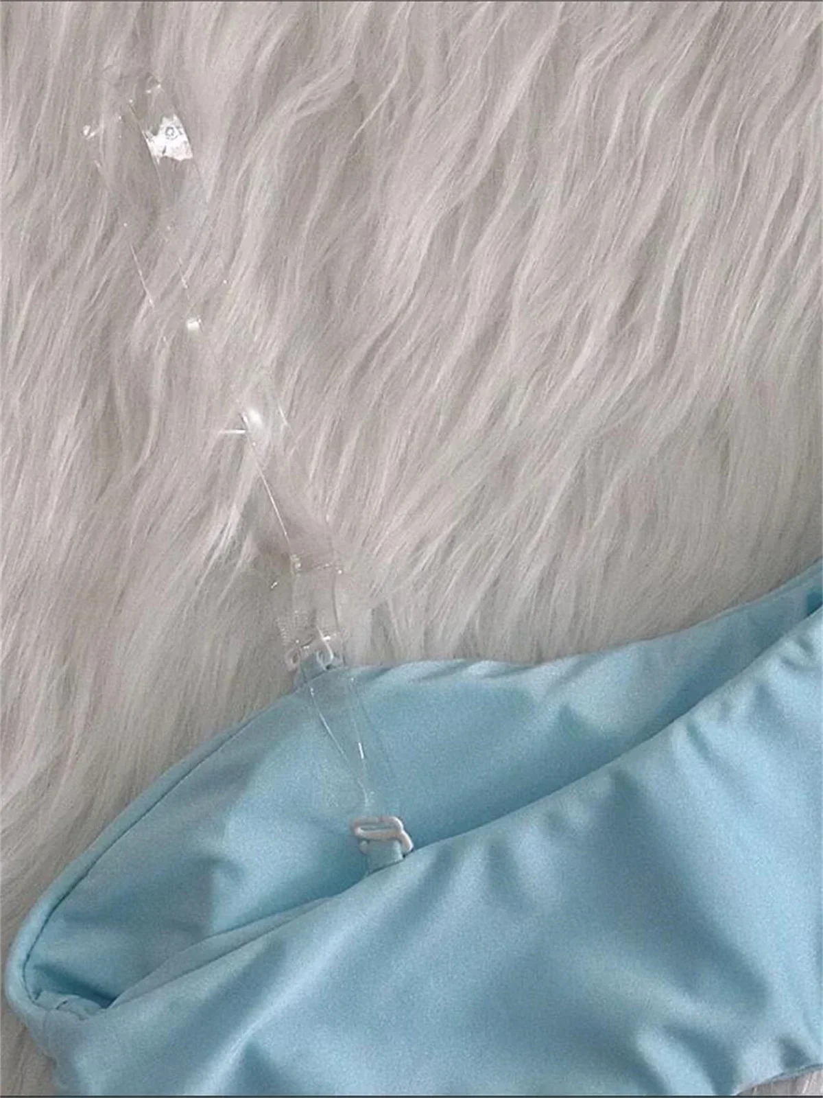 Sexy bikini met één schouder, luxe glanzende blauwe diamant uitgesneden push-up badpak, kristal badpak, Braziliaanse string badmode 2025