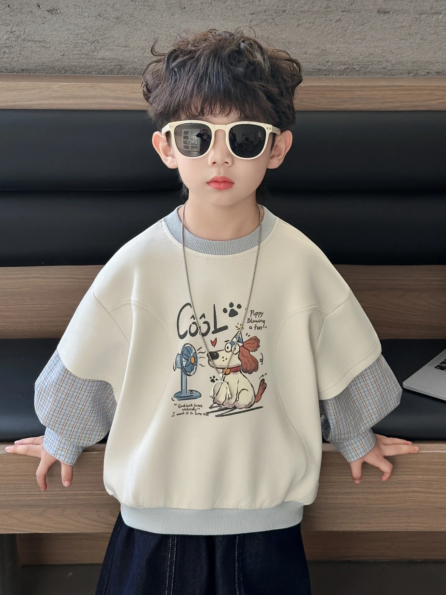 男の子春長袖パーカー-ルーズカジュアル-オーバーヘッド子供服-韓国風プリントデザイン-快適で通気性のあるコットン