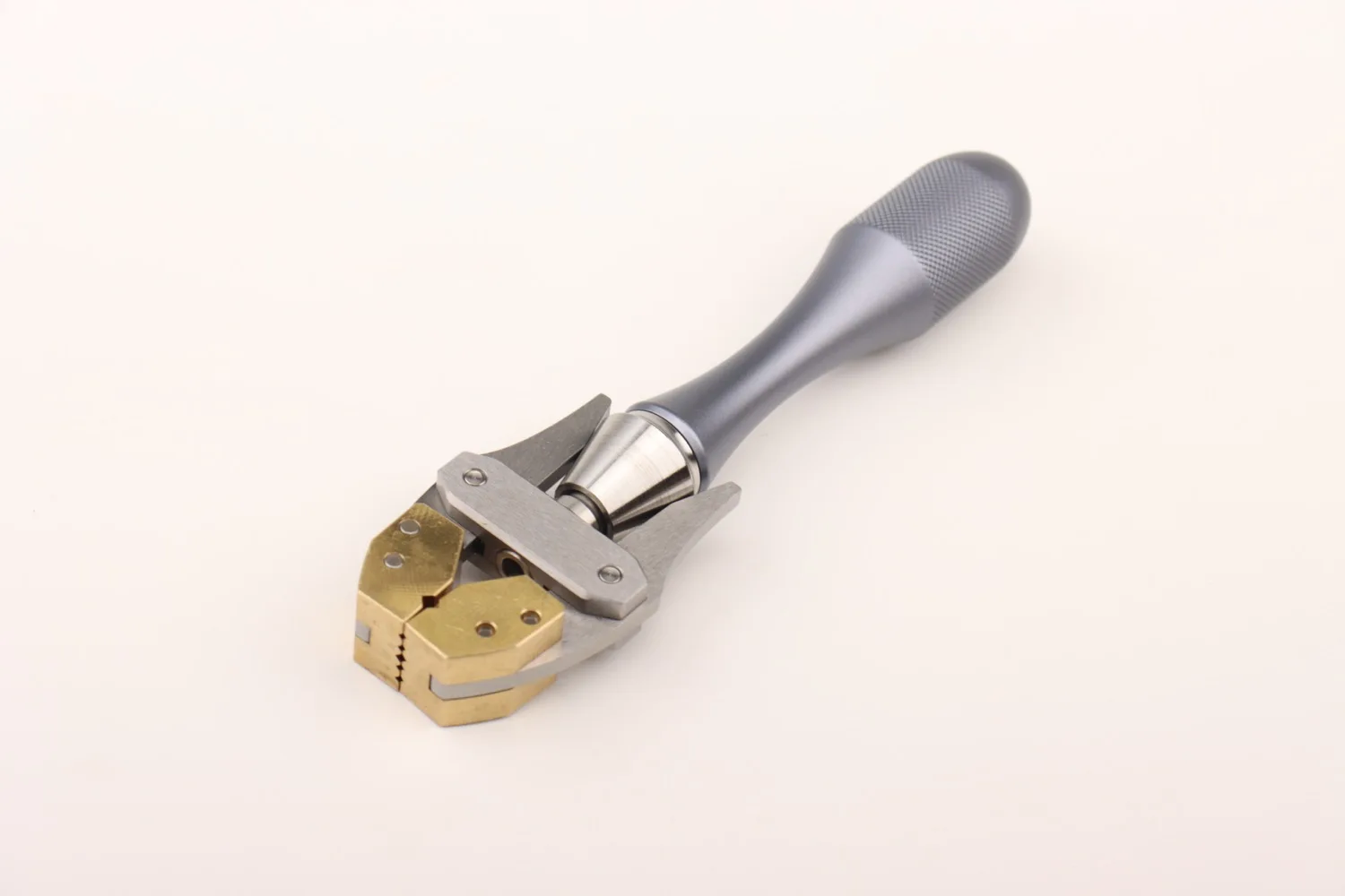 Caranguejo Garra Alicate Ferramenta de Fixação Handheld Torno Assista Mão Workpiece Faça Você Mesmo Jóias Ferramentas