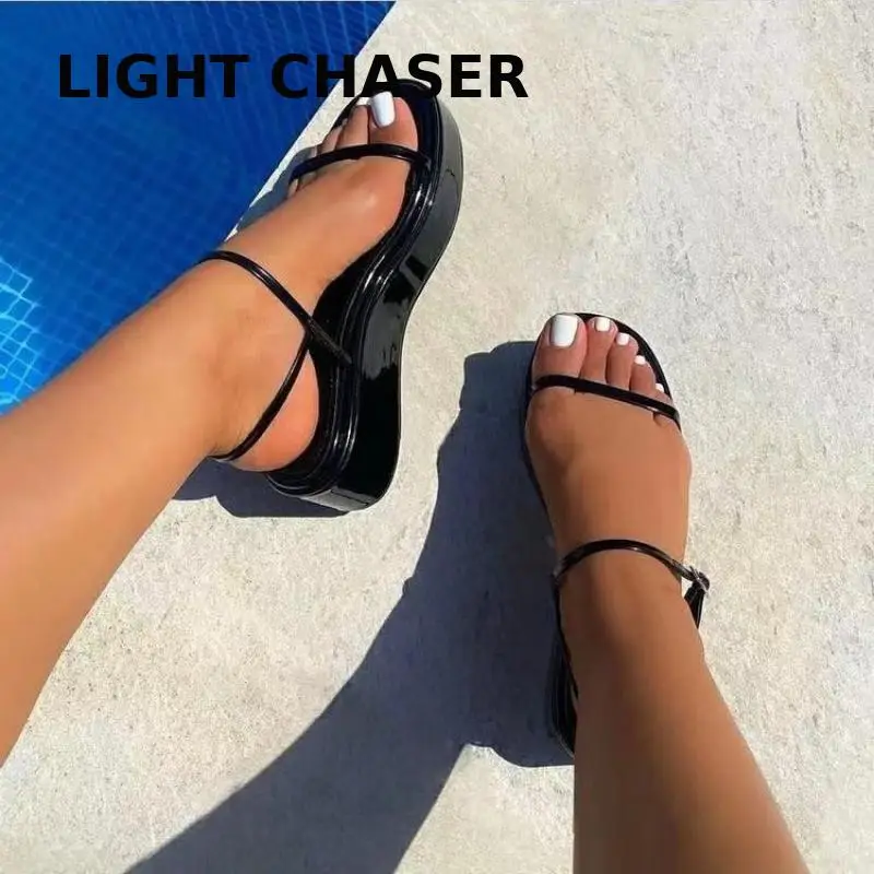 Ladies Outdoor Beach Slippers Summer New Non-slip Sandals Platform Women's Sandalsthin Strap Flat Bottom Casual  Durable Sandals