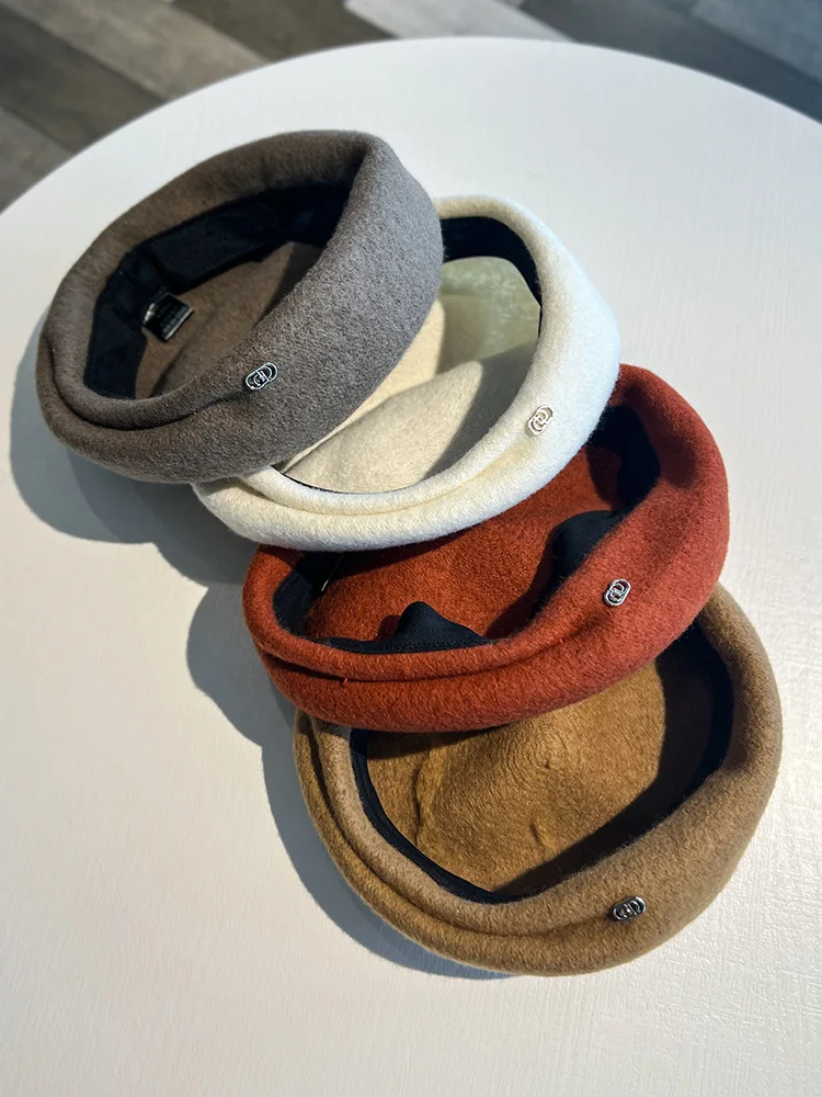 New Fashion Winter Wool Beret For Women Warm Hat Female Autumn Solid Color Cap With Label Outdoor Boina Party Gift  Wholesale