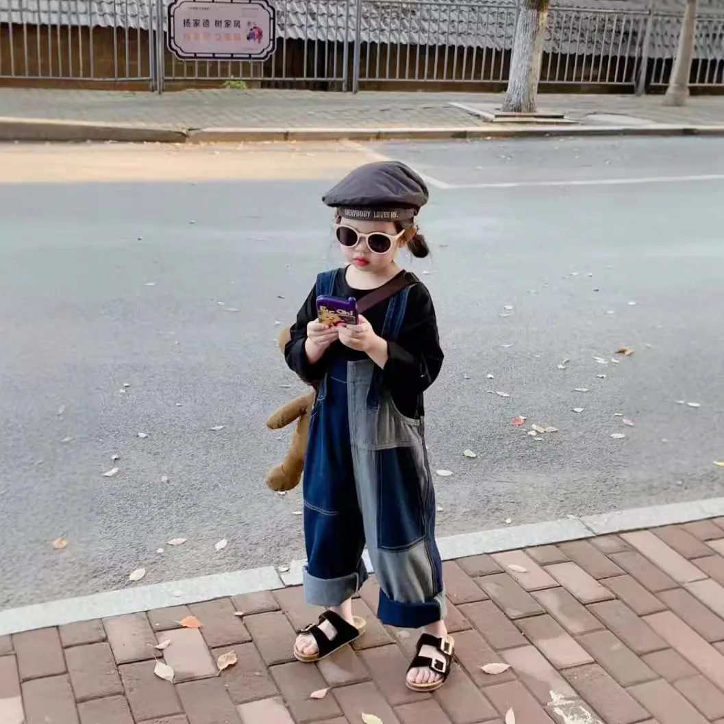 Girls Set 2025 Autumn New Korean Version Fashionable Color Blocked and Stylish Patch Denim Overalls Black Top Two-piece Set