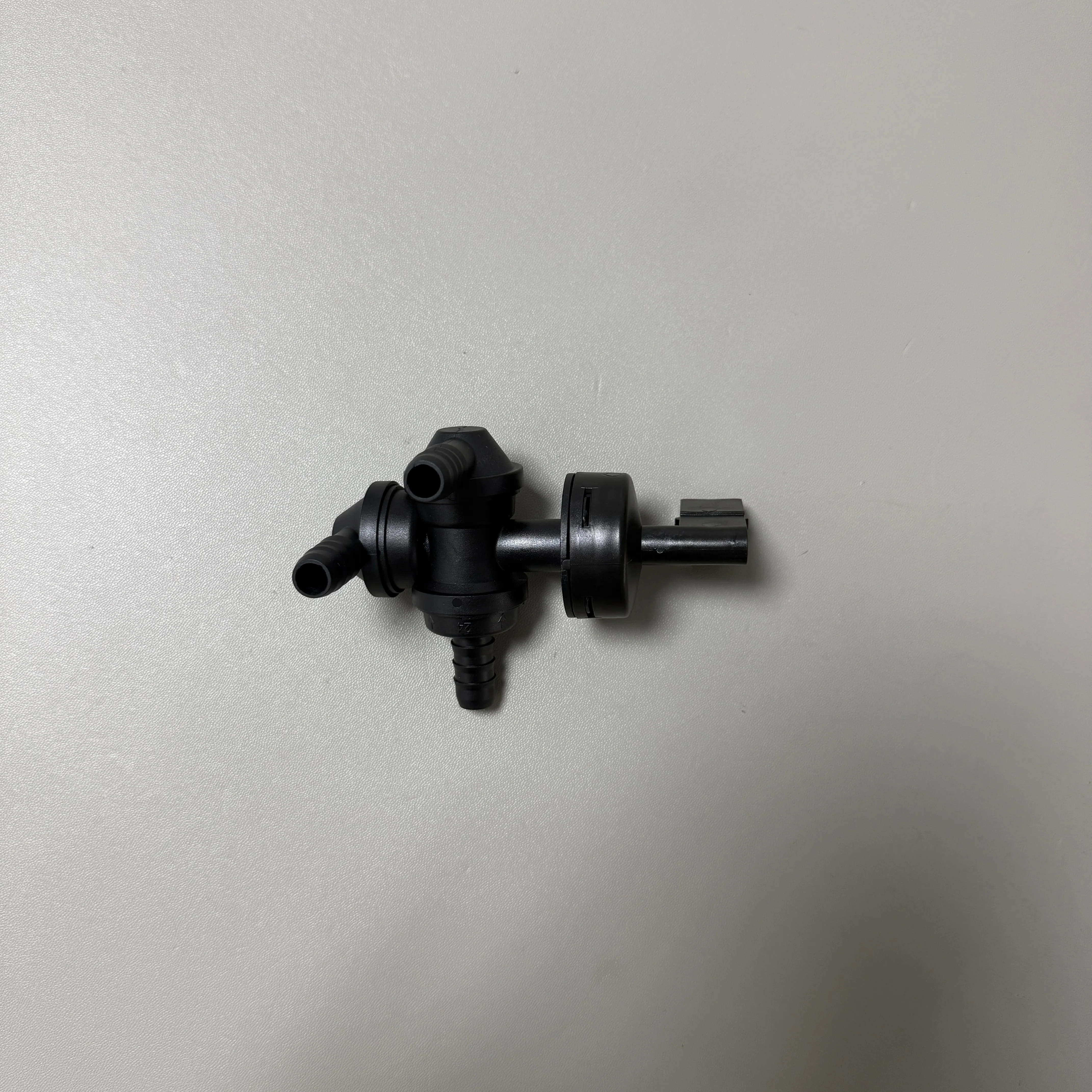 Brake Booster Vacuum Switch Fit For Volvo XC90 2003-2015 Master Cylinder Contact OE 31400608 31265826