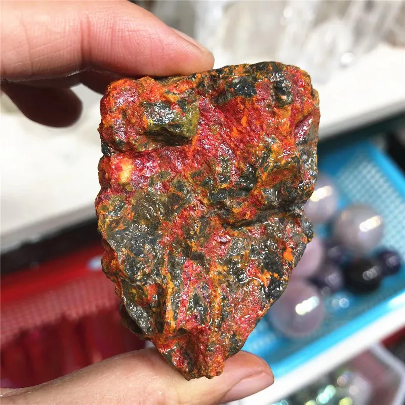 Wholesale Raw Precious Gemstone Natural Realgar Stone Arsenic Sulphide Ore Crystal MineralFeng Shui Mineral Crystal For Sale