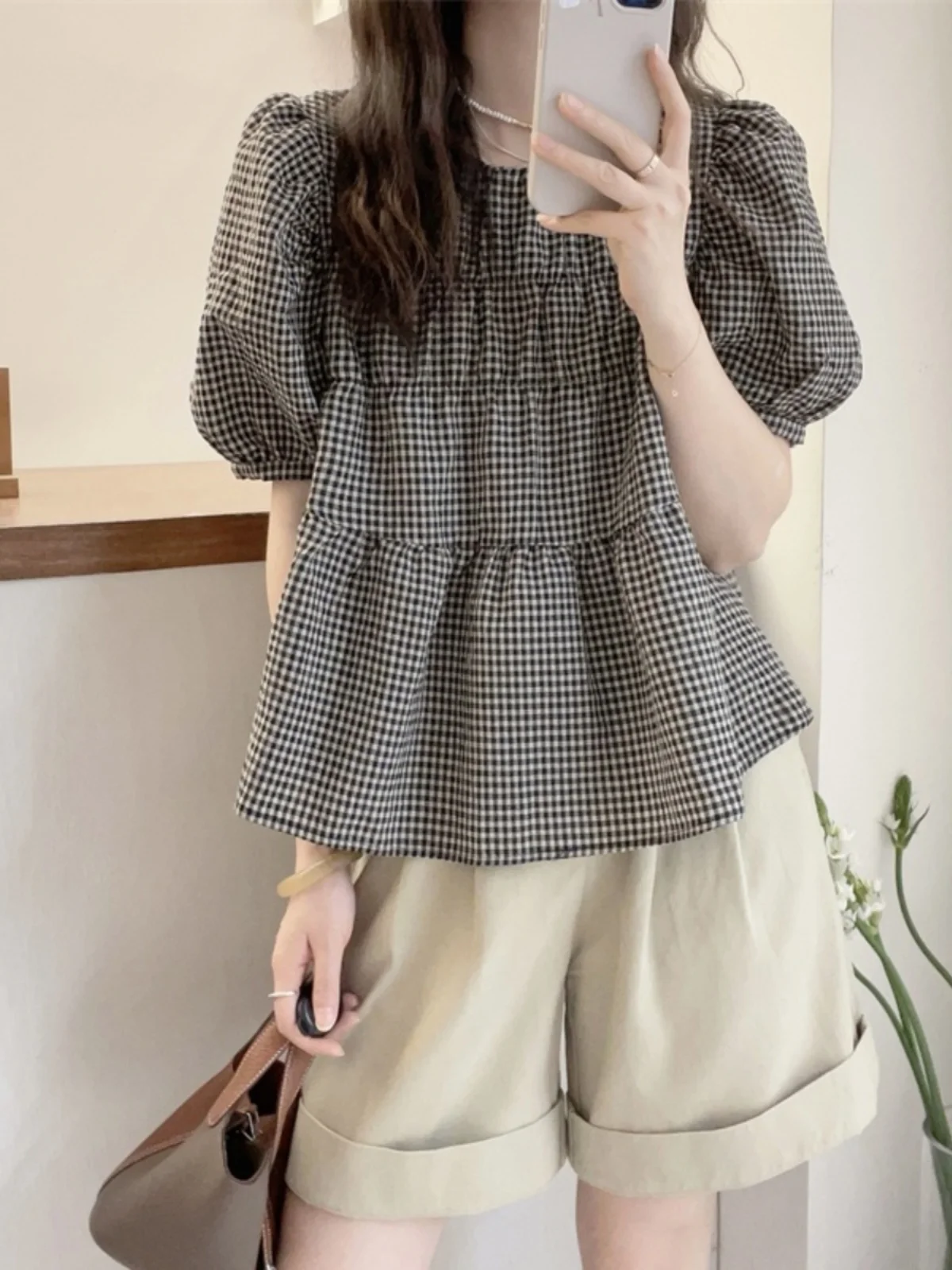 

Summer Plaid Bubble Sleeve Doll Shirt Women's plus Size Casual Short Sleeve Blouse Flattering Tummy Covering Skirt Hem Top