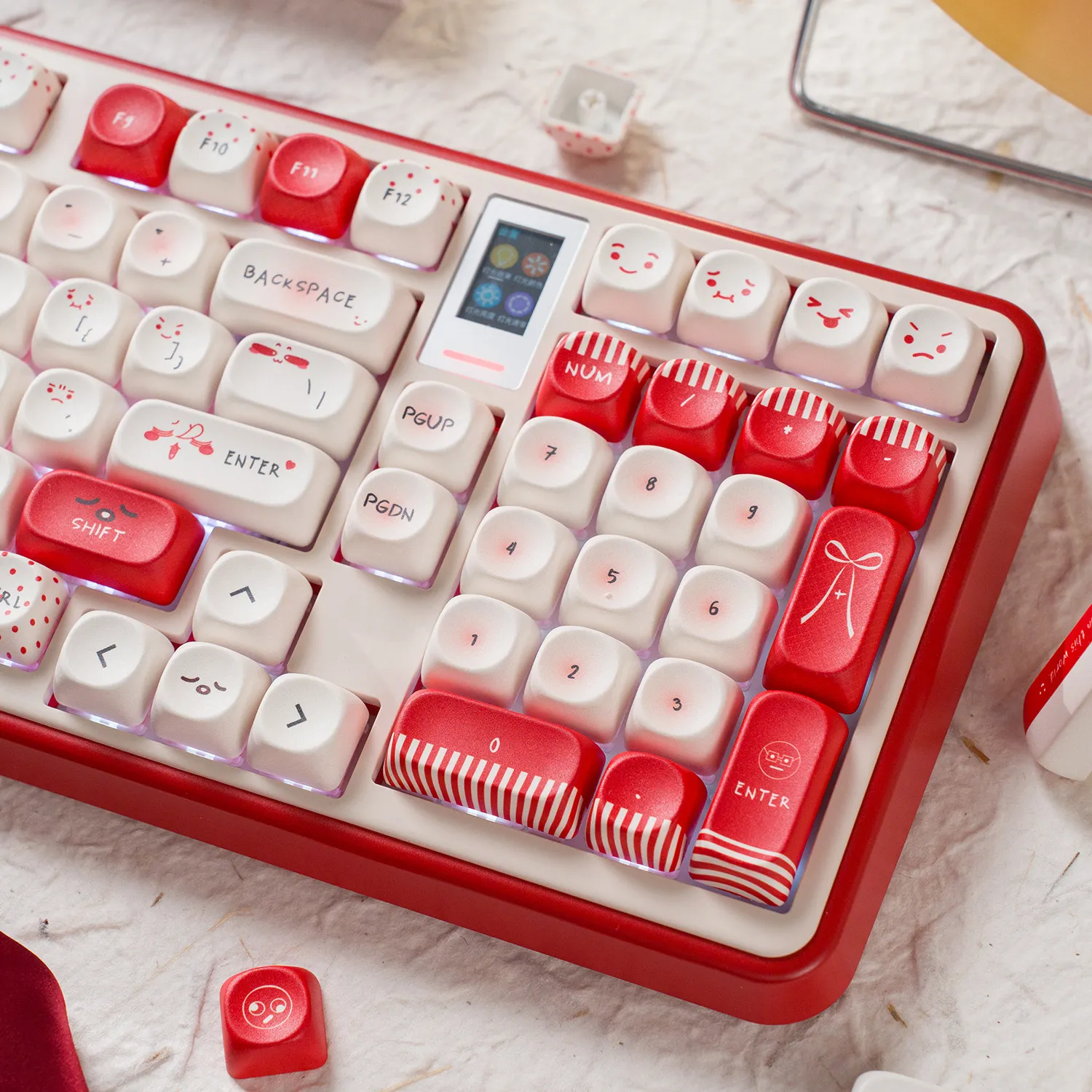 MAIMOOO Red White Cute Keycap MOA Cherry Profile PBT Kawaii Expression Bowknot Polka Dot Elements Mechanical Keyboard Keycaps