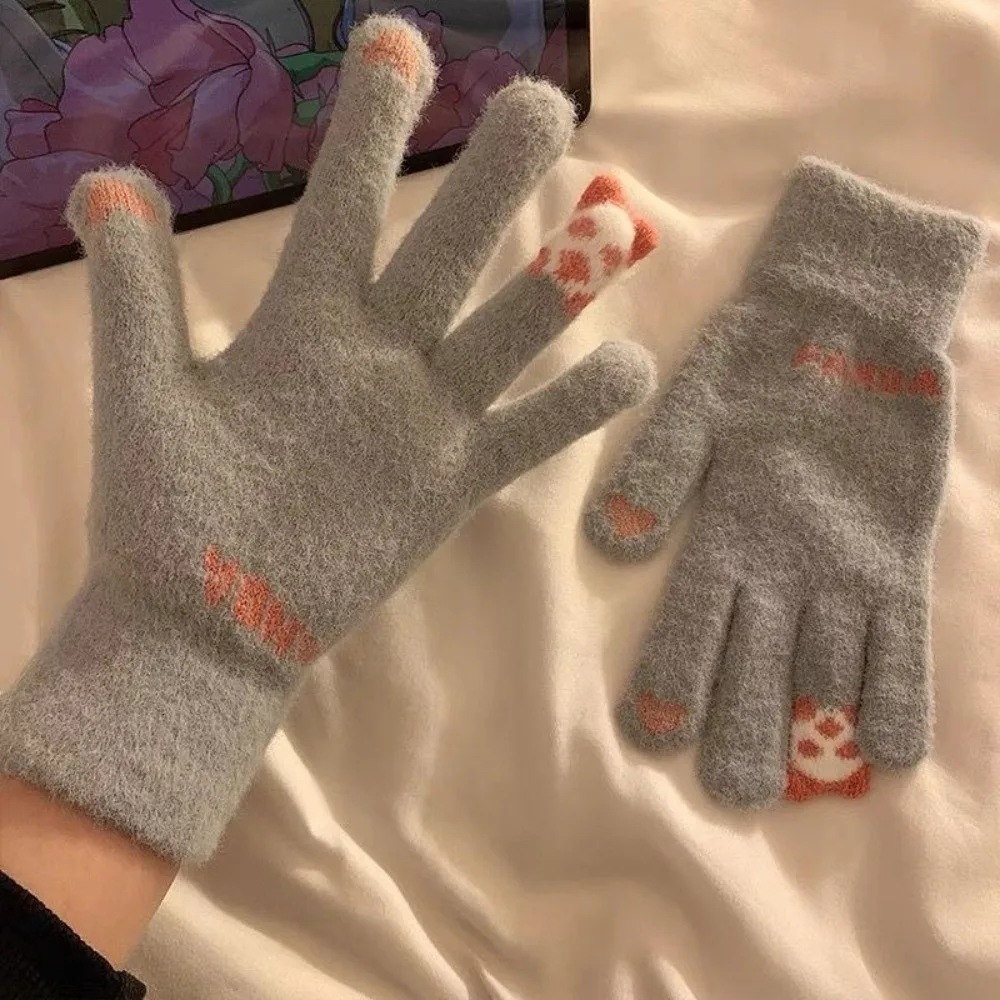 Bear Design Crystal Fleece Knitted Gloves Knit Fabric One Size Touch Screen Full Finger Gloves Thick Warm Gloves Daily Commute