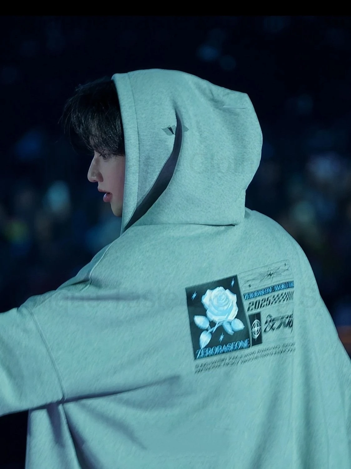 ZEROBASEONE ‌ هنا الآن جولة نفس سستة هوديس معطف Kpop ZB1 الحفل المشجعين إلكتروني طباعة هوديي النساء الرجال الخريف فضفاض البلوز