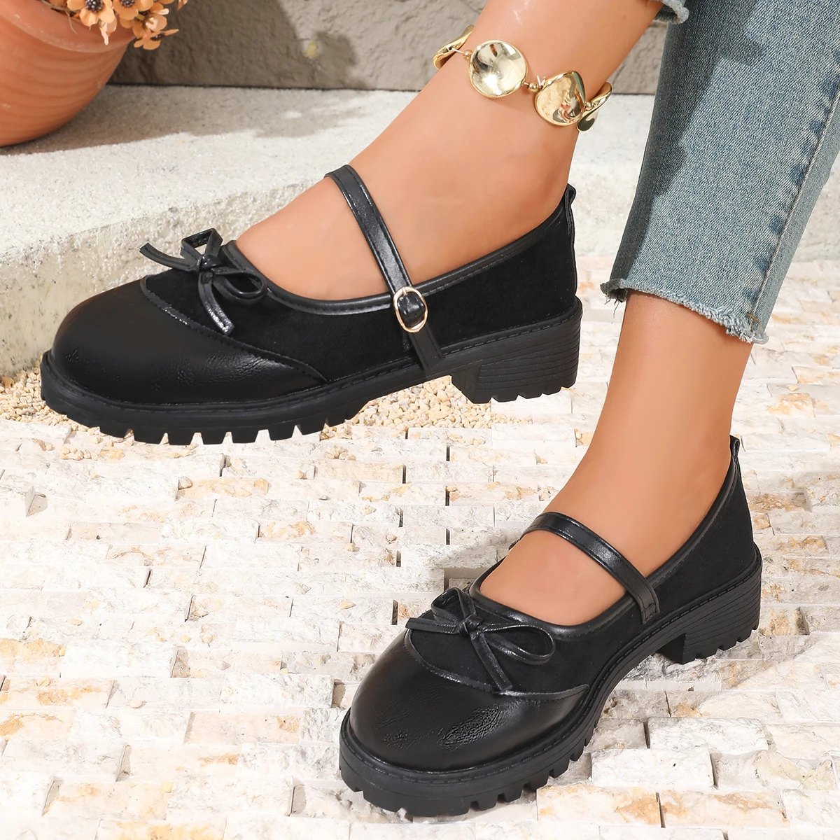 Stylish Spliced Soft Leather Bow One Strap Platform Non-Slip Block Heel Sneakers