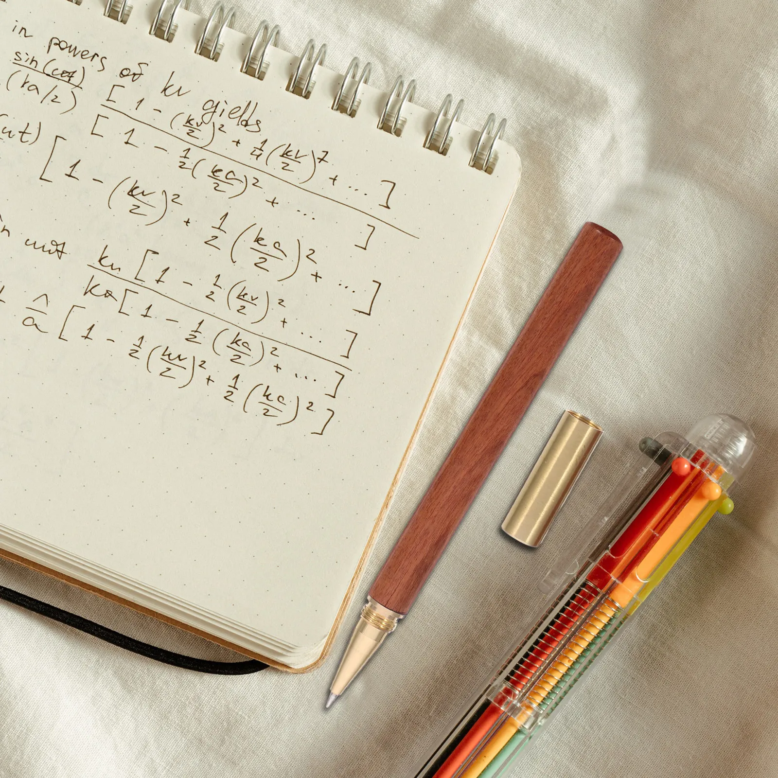 

Business Pen Elegant Portable Signature Pen Fine Tip Smooth Writing Gift Office School Daily Use Multi Function Writing Pens