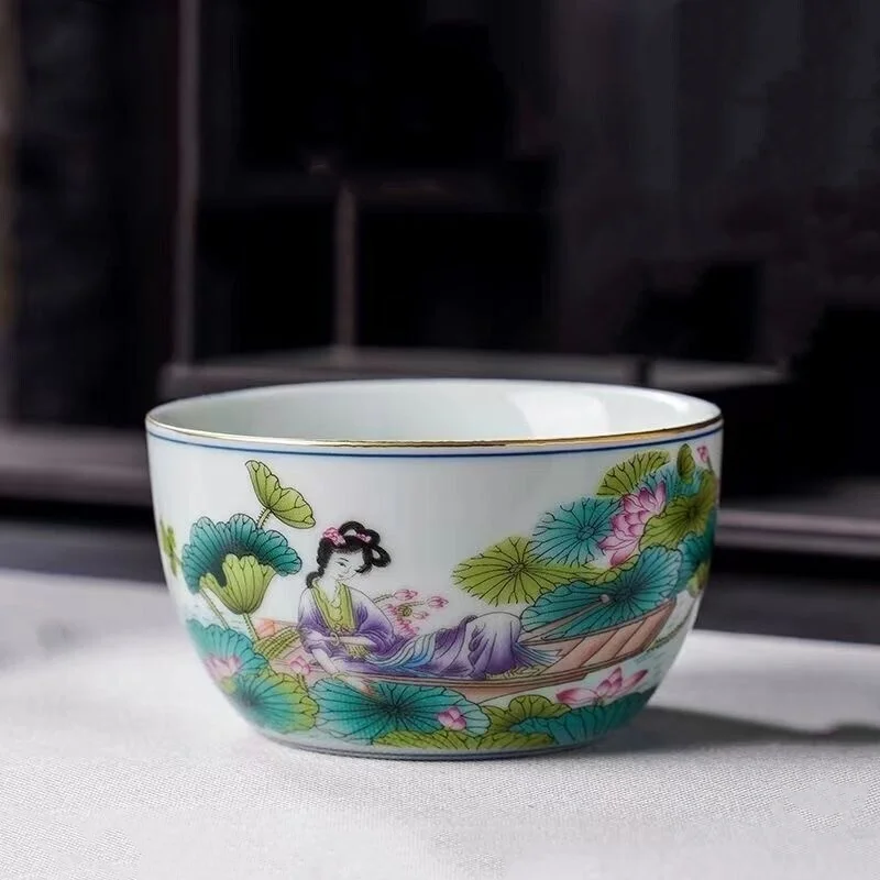 

chinese jingdezhen porcelain famille rose tea cup:beauty and lotus