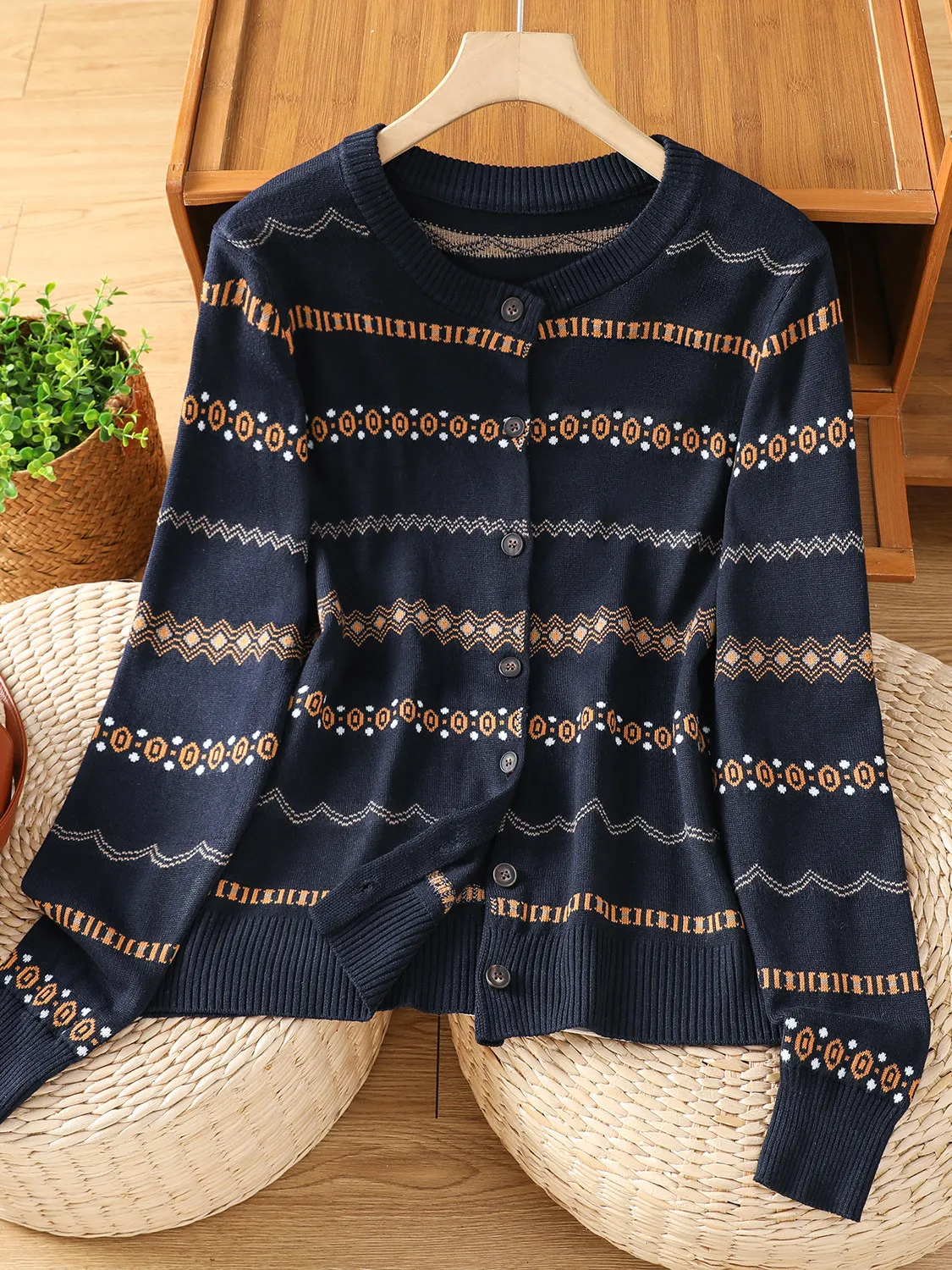 Loose Fit Autumn Long Sleeve Women's Vintage Knitted round Neck Open Cardigan Jacket with Embroidery Elegant Casual Outerwear