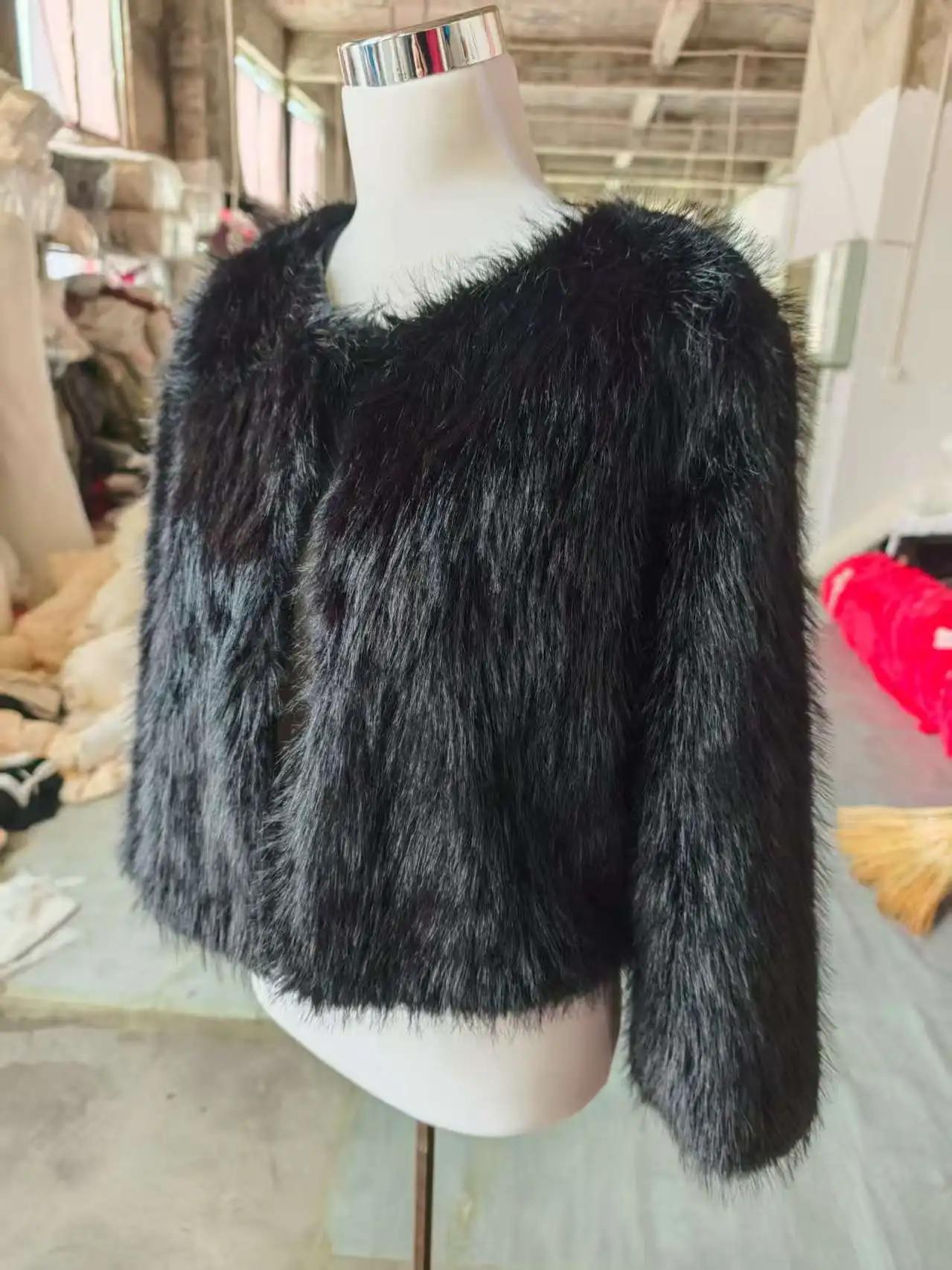 Cappotto in pelliccia sintetica Giacca soffice in pelliccia sintetica Manica lunga Risvolto Giacche invernali pelose Shaggy Moda Autunno Inverno Parka Cappotto corto