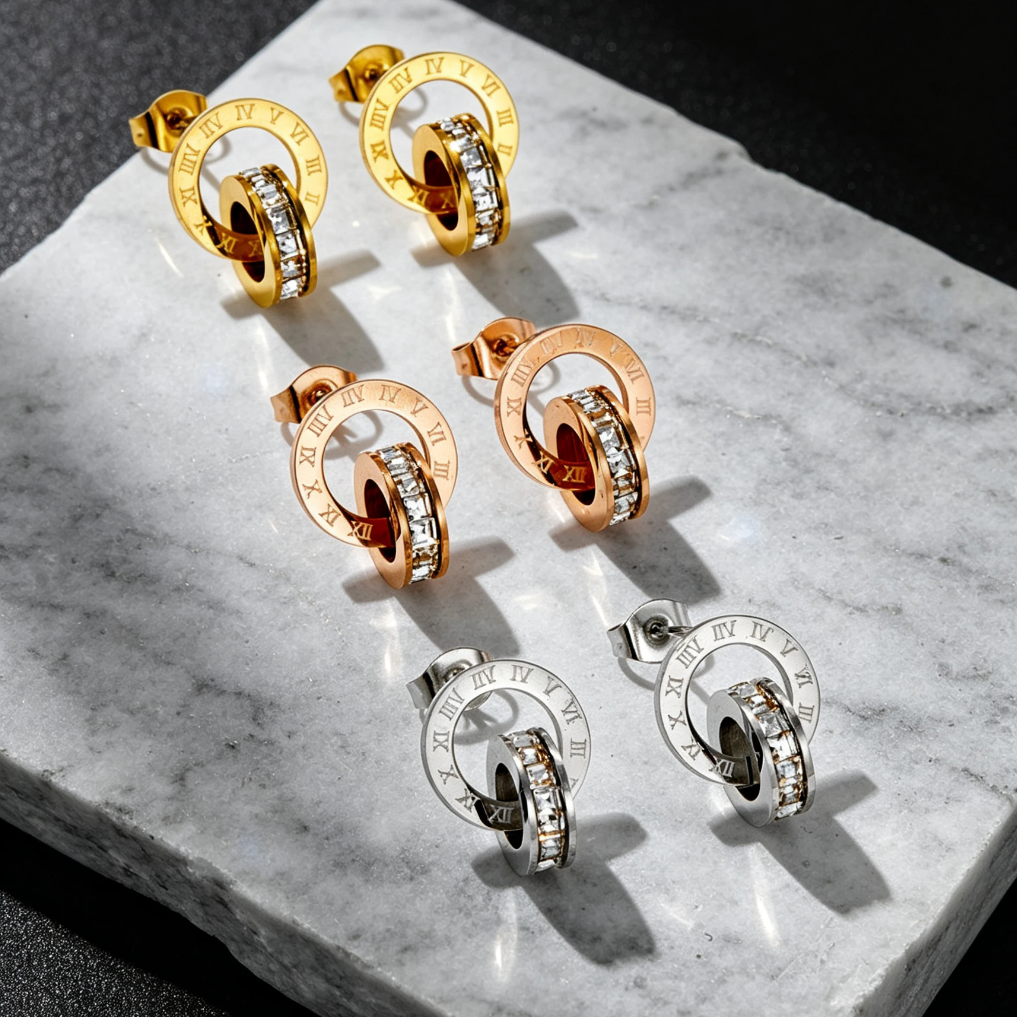 New Stainless Steel Roman Numeral Inlaid Zircon Earrings Mobius Ring Design Fashionable Luxury Jewelry Holiday Gift Accessories