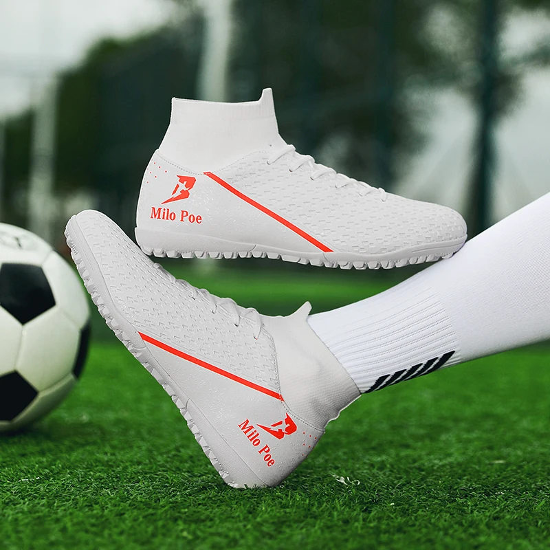 

2026 Новая молодежная спортивная обувь Низкие студенческие футбольные бутсы с длинными и сломанными шпильками для тренировок и спичек Professional