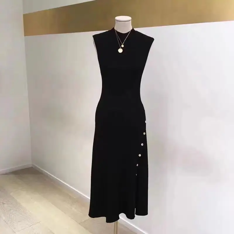 

Oblique Buttons Design Women Black Knitted Dress O-Neck Sleeveless High Waist French Style Midi Robe