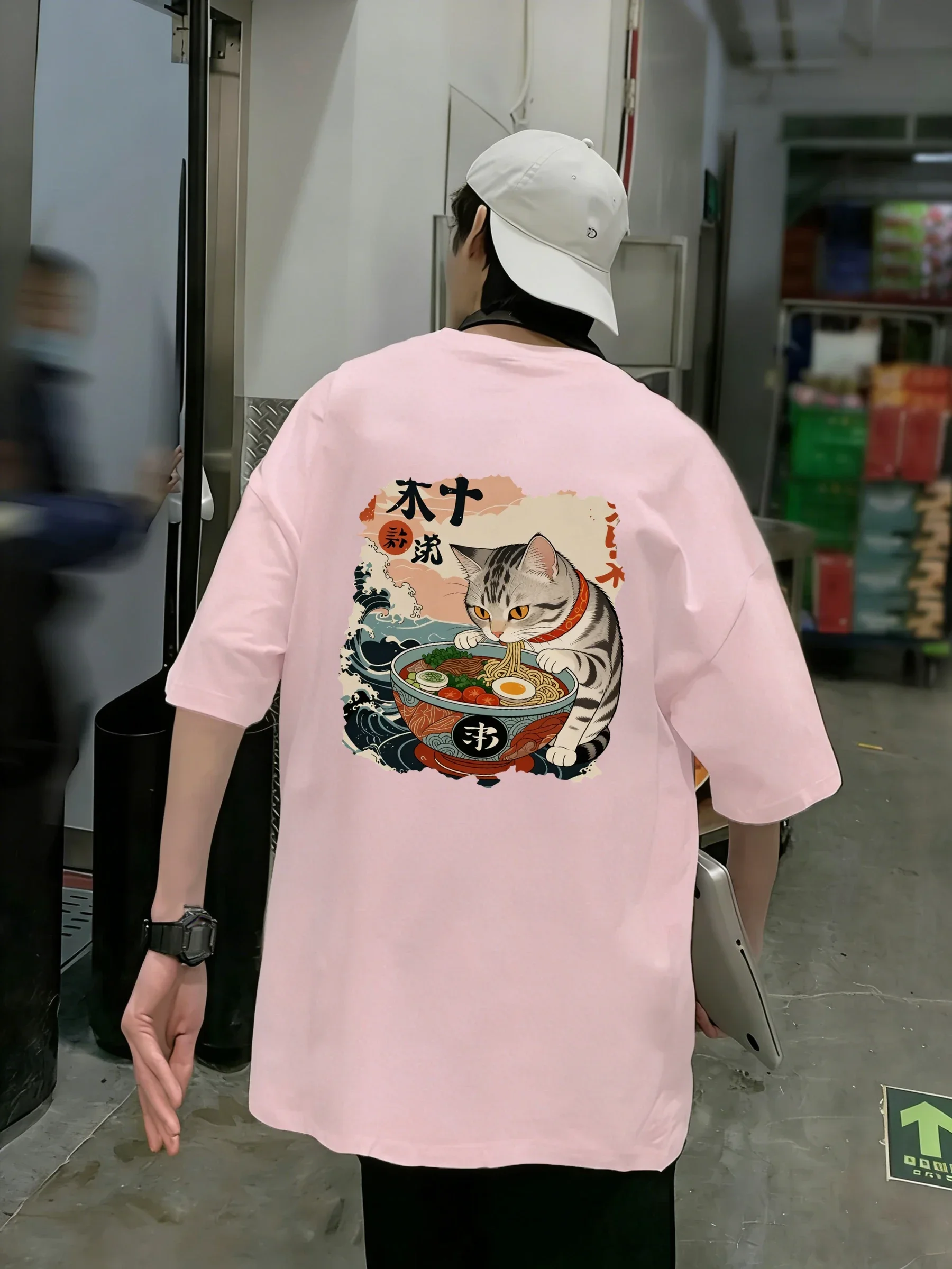 A Cat That Likes To Eat Noodles T-Shirt Men Oversize Cotton T Shirts Fashion Colour Tops Casual All-Match Unisex Basics Clothing