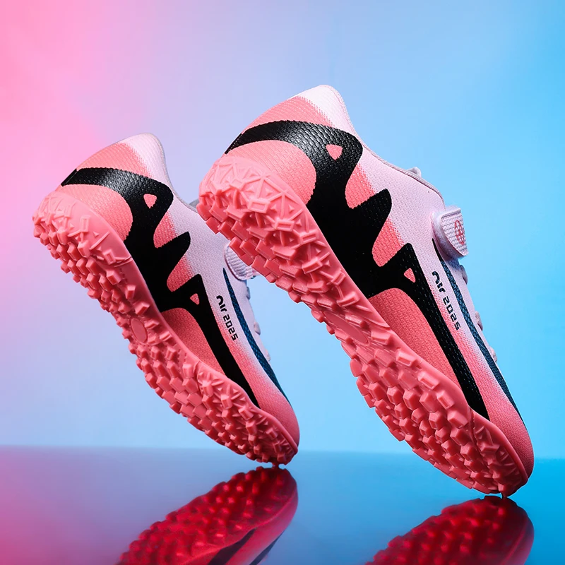 

New Kid Boys Professional Soccer Shoes Ultralight TF Sneakers Match Football Boots Non-Slip Comfortable Sports Shoes Unisex