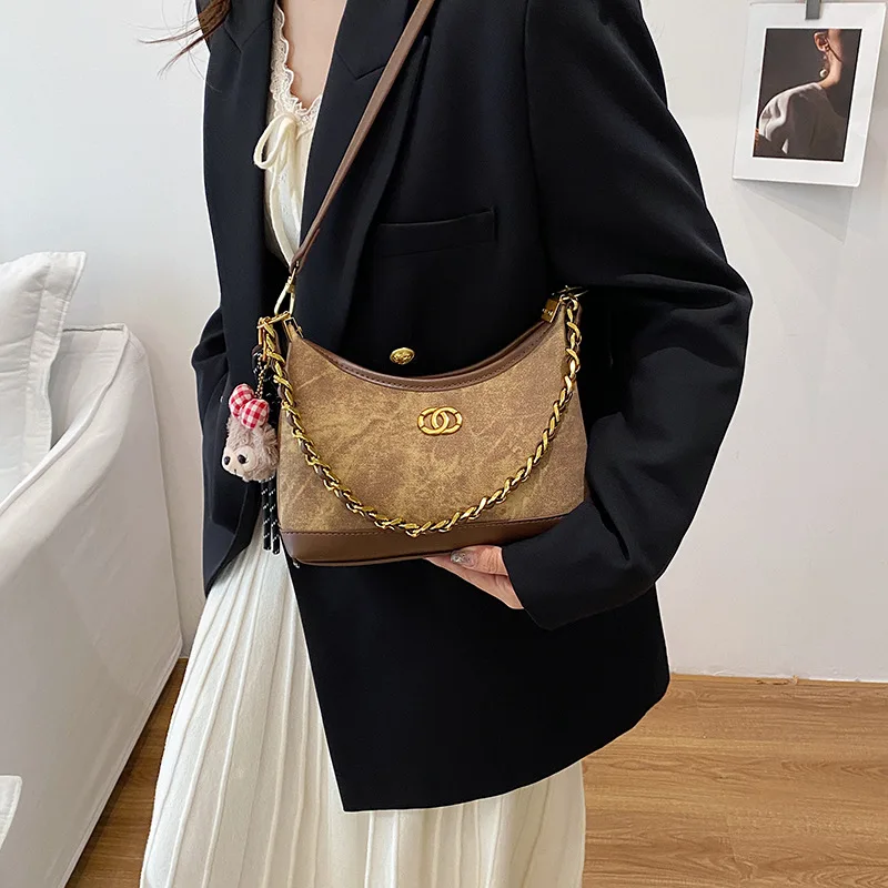 

2025 Luxury Chain Shoulder Bag, Women's Designer Style Crossbody Purse, Elegant Underarm Bag for Fall Winter