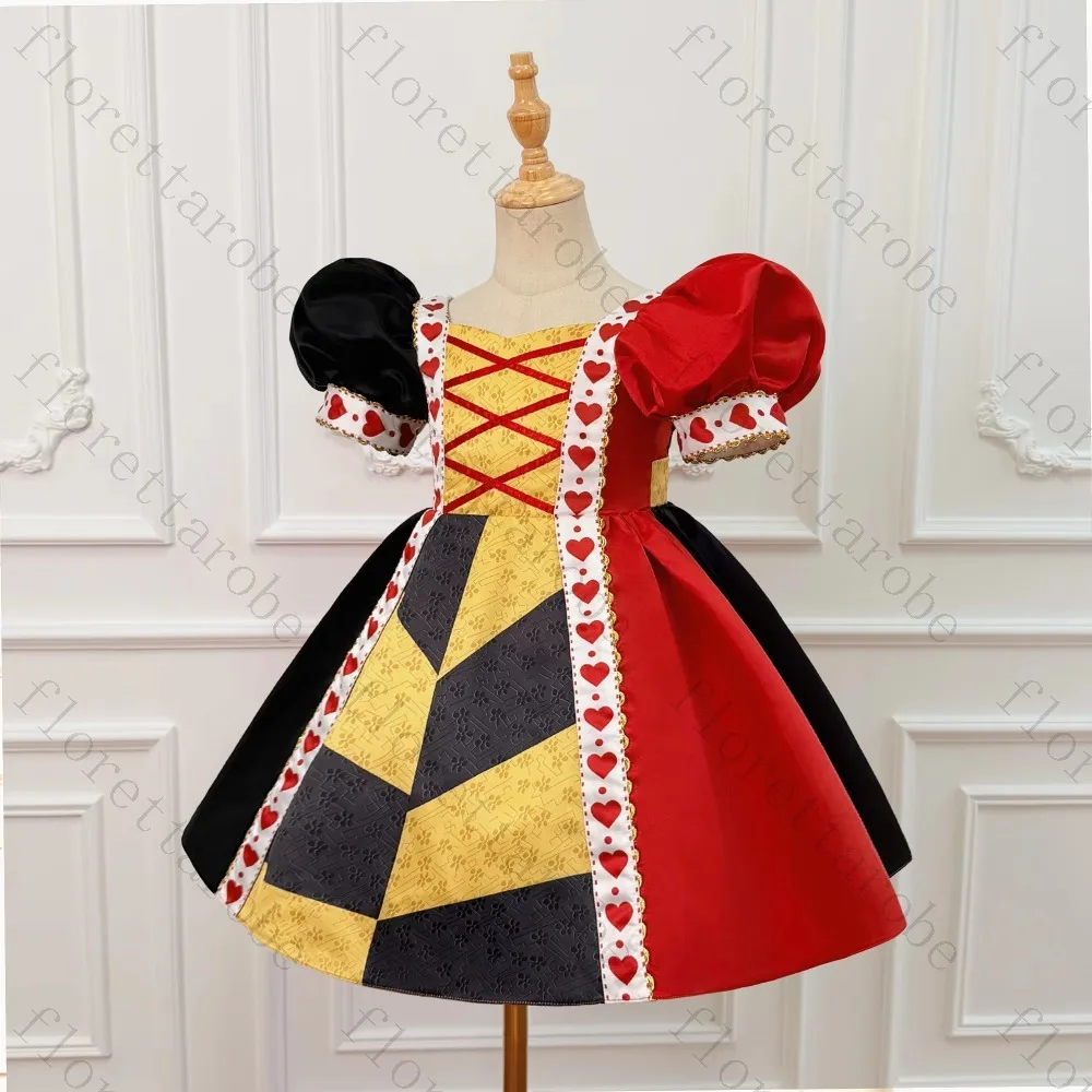 Customized Queen of Hearts Costume Girls A Line Short Square Neck Puff Sleeve Satin Heart Print Cosplay Kids Party Princess Gown