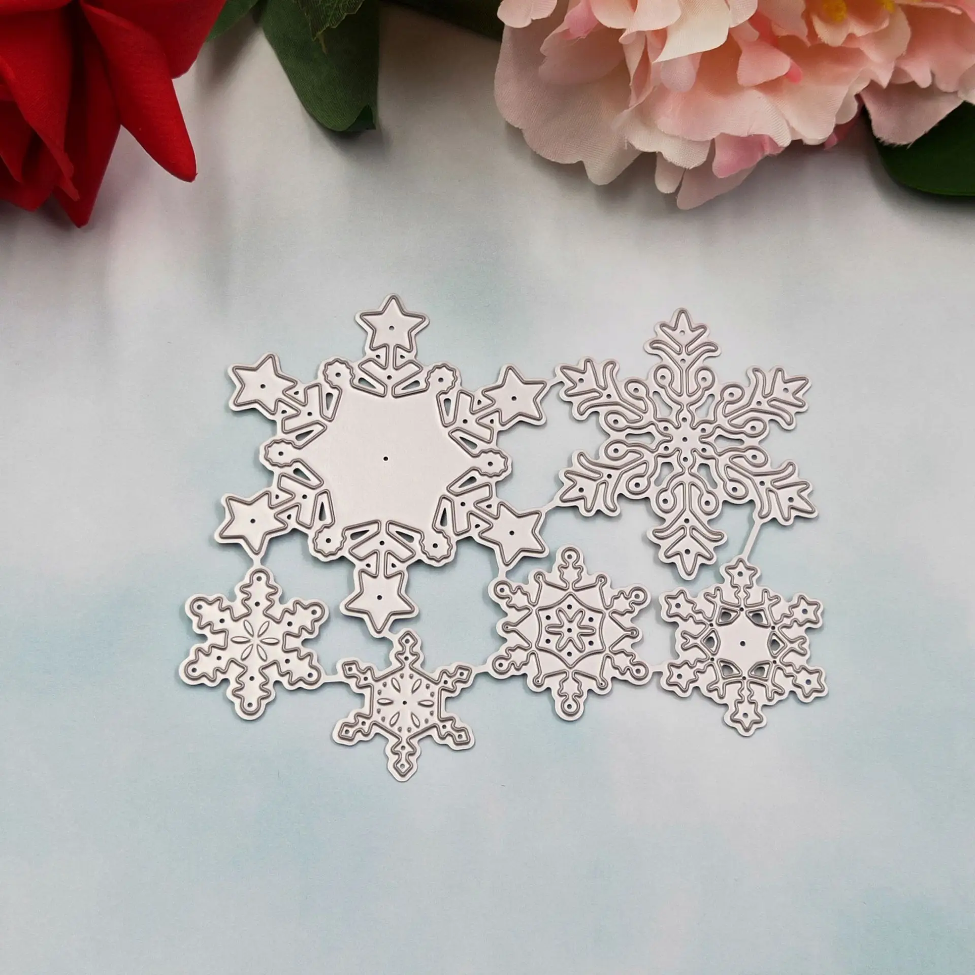 6 sztuk Snowflake Metal foremki do wycinania szablony do stempel do scrapbookingu/Album fotograficzny dekoracyjny wytłoczenia kartki DIY