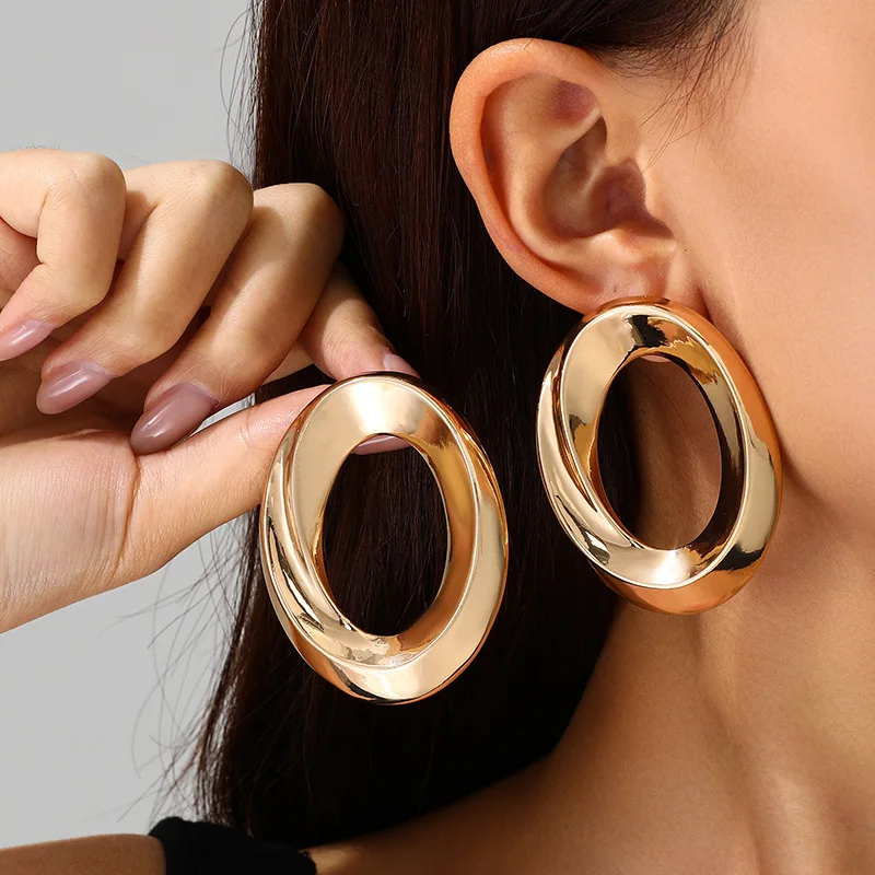 Trendy Minimalist Geometric Dangle Earrings For Women European American Hot Sale Advanced Light Luxury Fashion Jewelry Wholesale