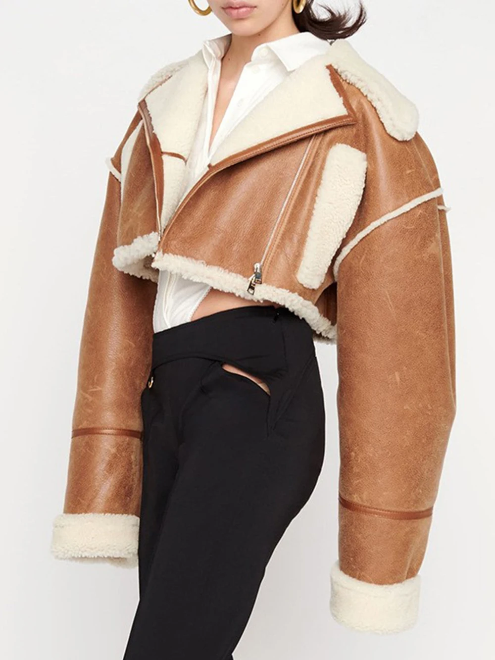 Women Faux Fur Lamb Jacket 2023 Winter Ladies Short Thick Coat Vintage High Street Warm Spliced Female Chic Outwear