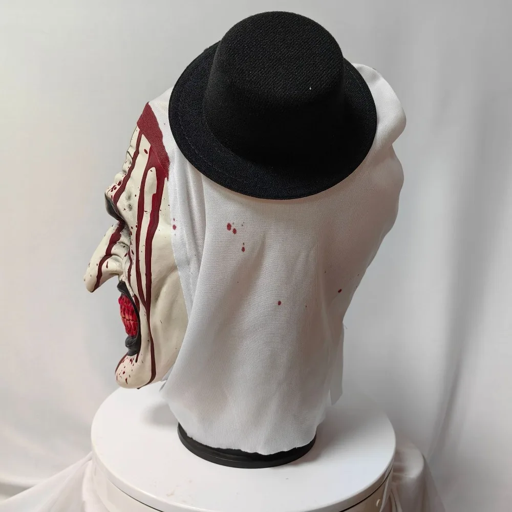 Hochwertige Latex-Gruselmaske für Cosplay, realistische Unisex-Halloween-Clown-Maske, blutige Requisiten für Geisterhäuser – Detail 4