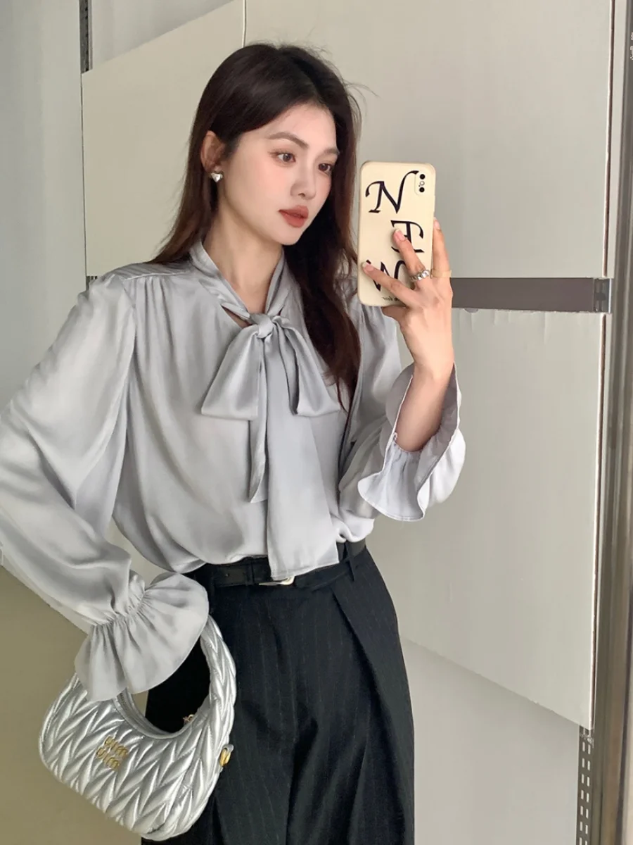 

Silk Satin Mist Blue Knot Sa Lace Sve irt Women's Top Faionable Ele Fem Blouse with Flounce Cuffs