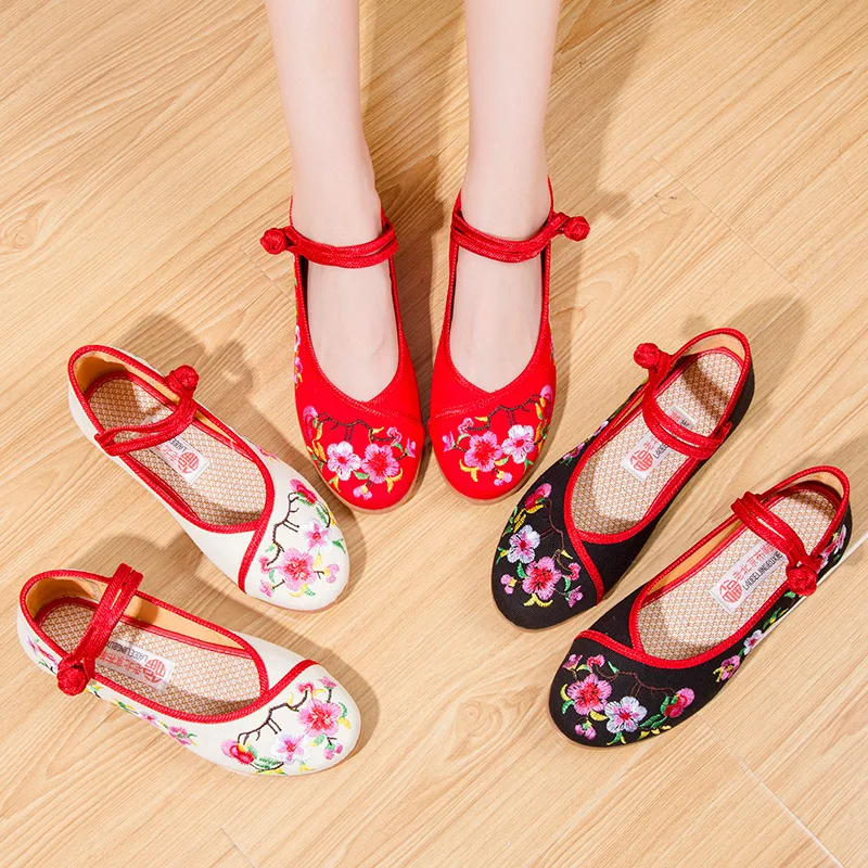 2023 New spring and autumn summer casual women's flat shoes casual embroidery ladies shoes