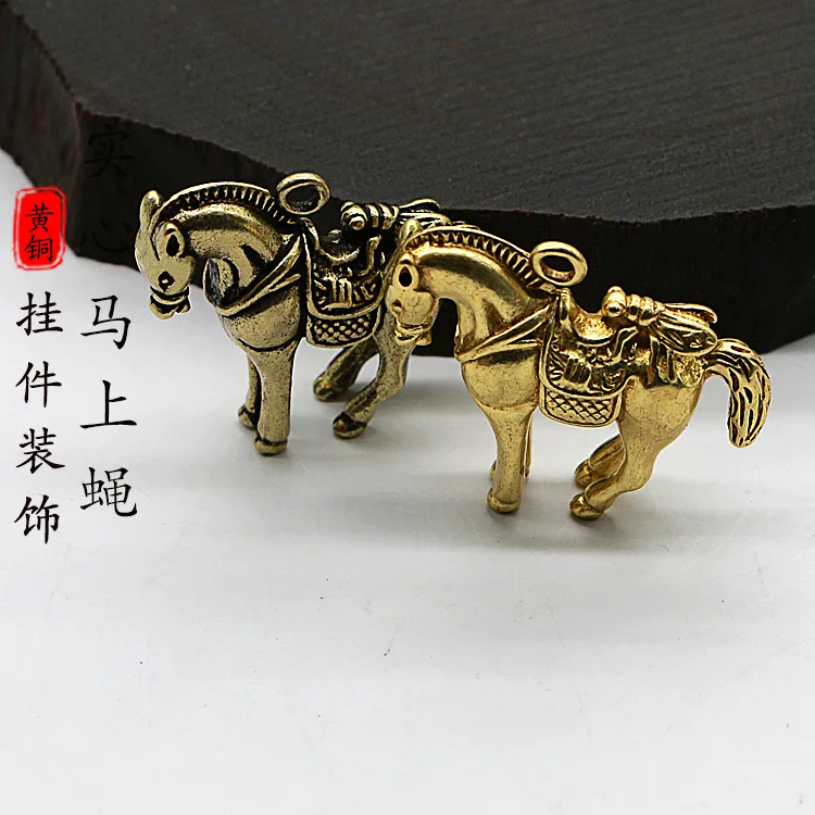 1/2Pcs will win the brass creative gift immediately and win the fly immediately, which means auspiciousness and smooth success