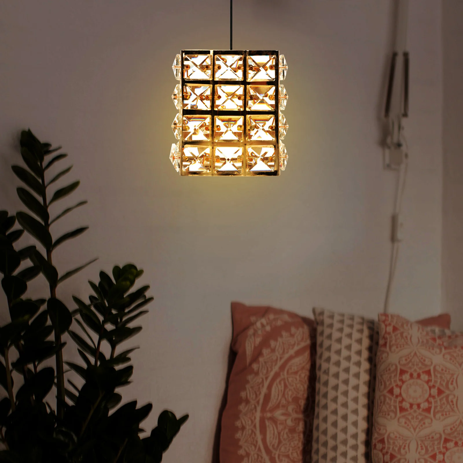 

Crystal Lampshade Ceiling Lamp Accessory Delicate Glass Ceiling Light Cover Soft Light Shade for Home Hotel Decorative Lighting