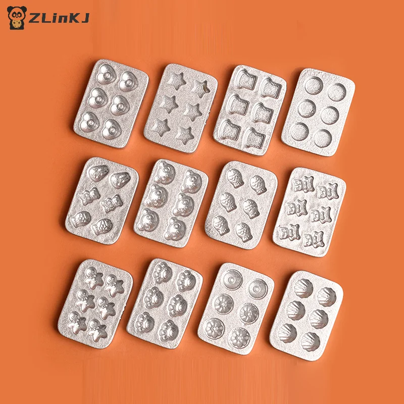 10pcs/set Doll House Miniature Mini Cake Baking Mold Kitchen Scene Mini Plate Gingerbread Man Heart Baking Tray Model Decoration