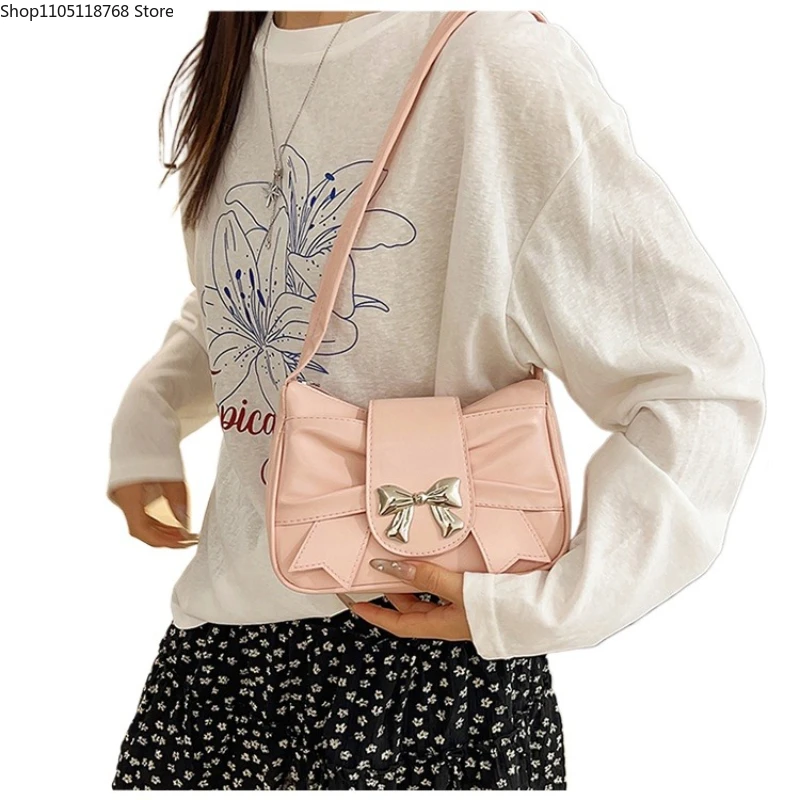 

Плиссированные женские сумки на плечо из искусственной кожи, милые металлические сумки с бантом для девочек, однотонные женские сумки с магнитной пряжкой под мышками