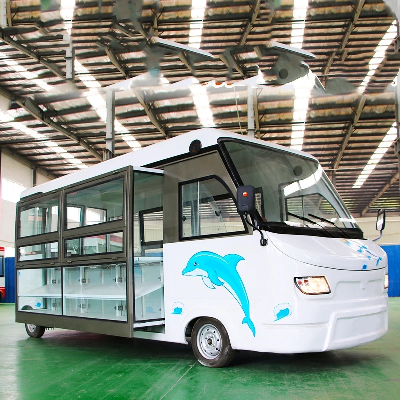 2023 Multifunction 5.6m length electric bus food truck mobile food cart for sale