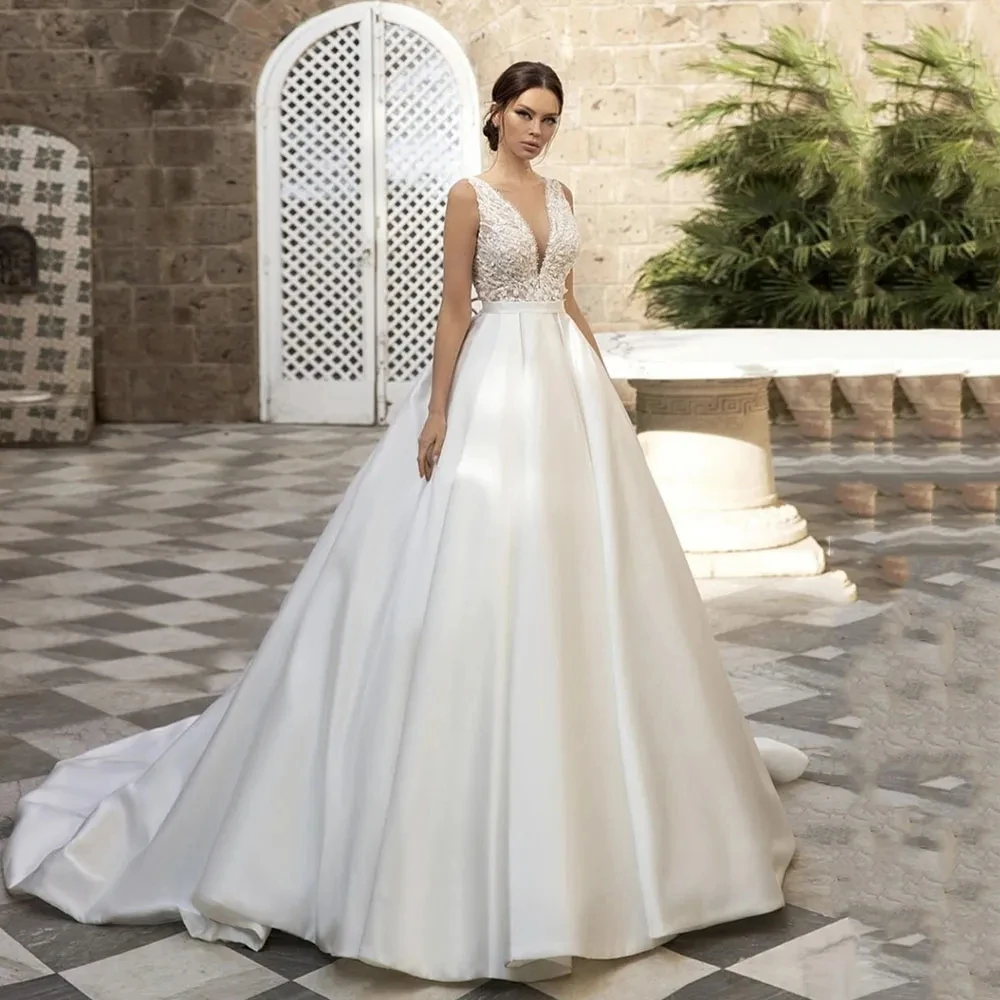 

Glamorous Wedding Dresses V-Neck Sleeveless A-Line Bridal Gowns Lace Appliques Satin Robes 2024 Exquisite Vestidos De Novia 2023