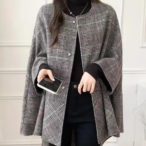 

High Quality Woolen Coat Women's Cloak Plaid Midi Coat Spring Autumn Elegant Style Leather Fabric Polyester Fiber Seven Sleeve