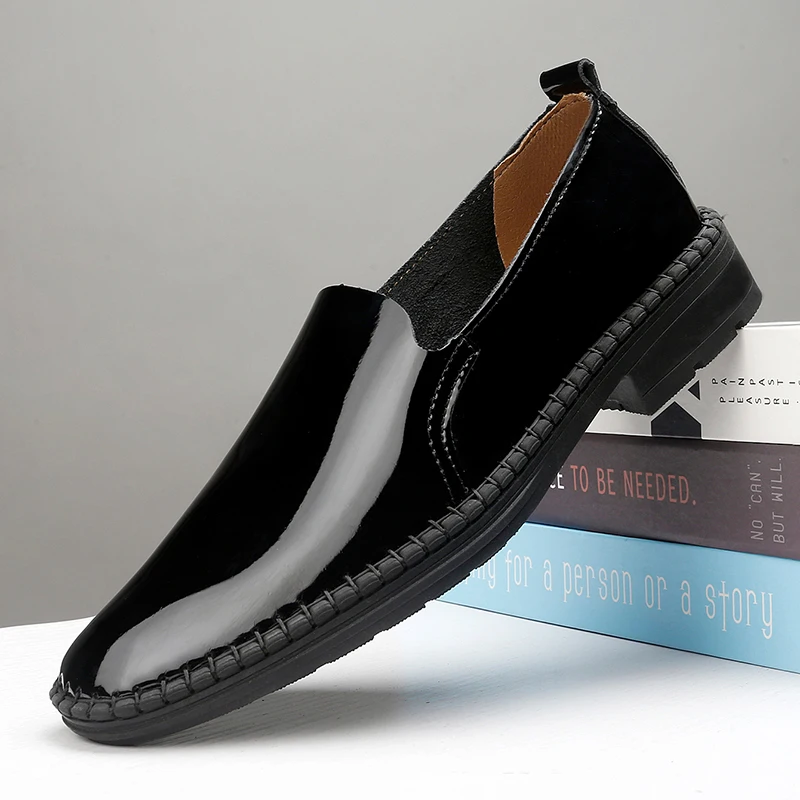 Korean Style Men's Patent Leather Loafers Breathable Slip On Moccasins British Casual Lazy Shoes Summer Versatile Dress Shoes