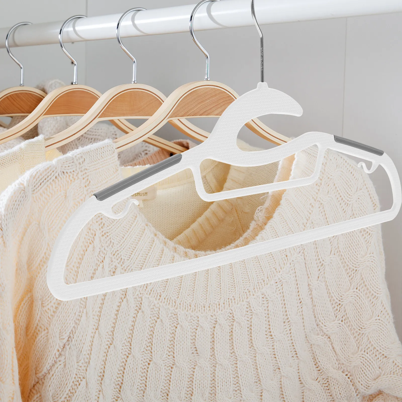 

10Pcs Heavy Duty Clothes Hangers Non Slip Extra Wide Plastic Hangers Thick Hanging Racks for Adult Wardrobe Organization Space