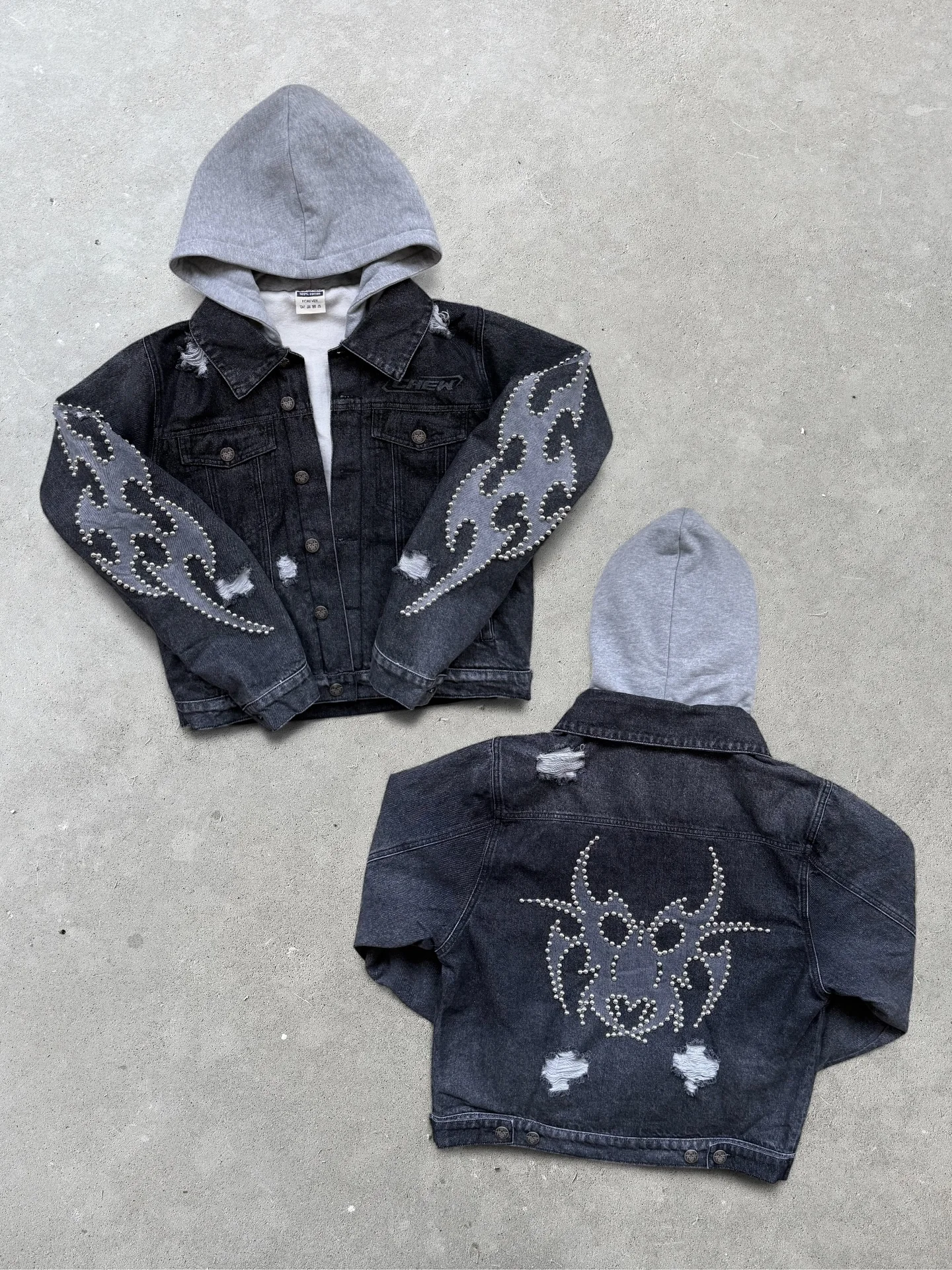 

American Retro forever Layered Reilly Studded Denim Trucker Jacket Oversized Hooded Jacket Mens Y2K Harajuku Hip-Hop Casual Coat