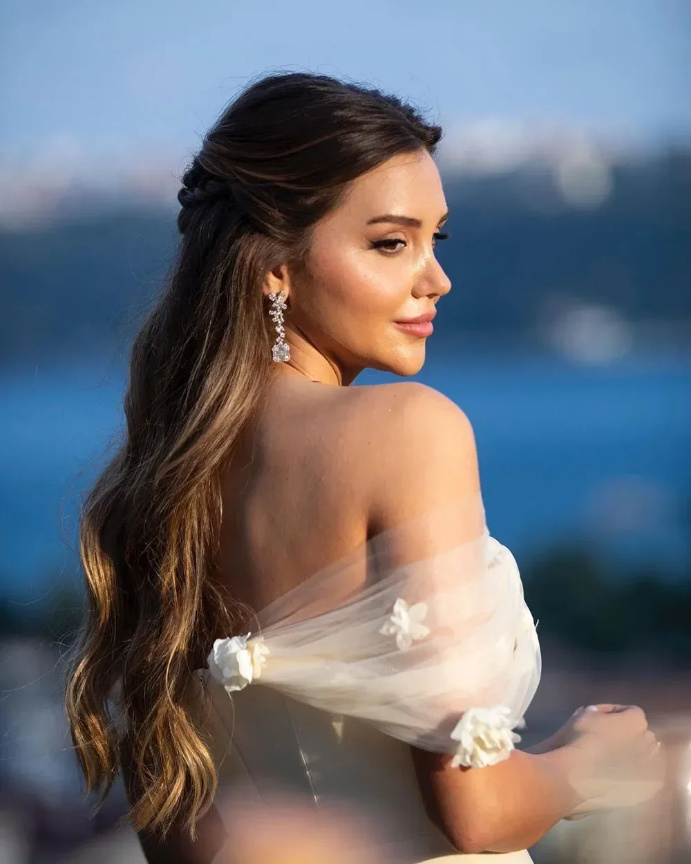 Vestido de fiesta de boda elegante marfil con hombros descubiertos, vestidos formales de noche con flores en 3D para banquete, vestido de novia de compromiso, moda Retro