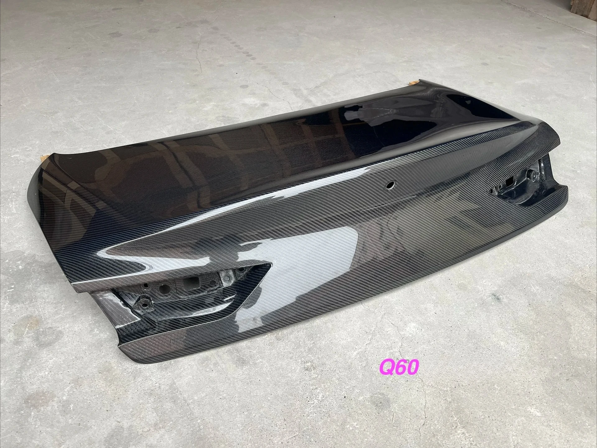 Bagagli stile FORInfiniti Q60 2017 MRD CSL ad alta resistenza in fibra di carbonio