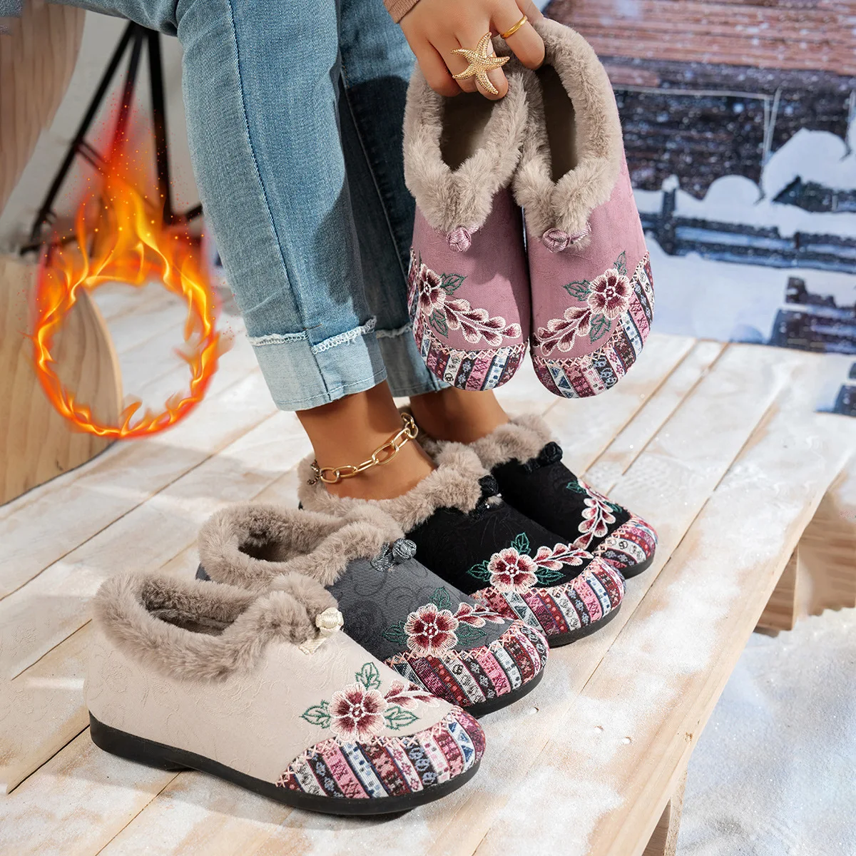 

Women's cotton shoes with added fleece and thickened flat embroidered shoes, Chinese ethnic style one-foot boots