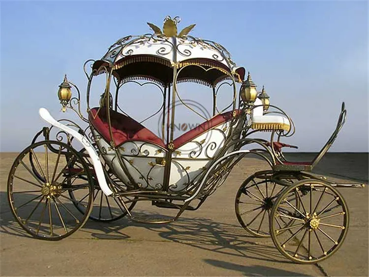 OEM Royal Electric Horse Carriage Wedding Vehicle Wagon Cinderella Pumpkin Horse Carriage Sightseeing Cart