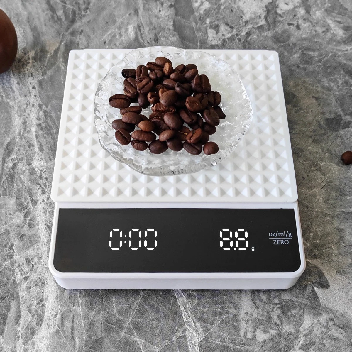 Hand brewed charging timer, household kitchen weight, compact and accurate coffee electronic scale